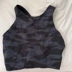 Camo - athleta cropped workout tank - size S